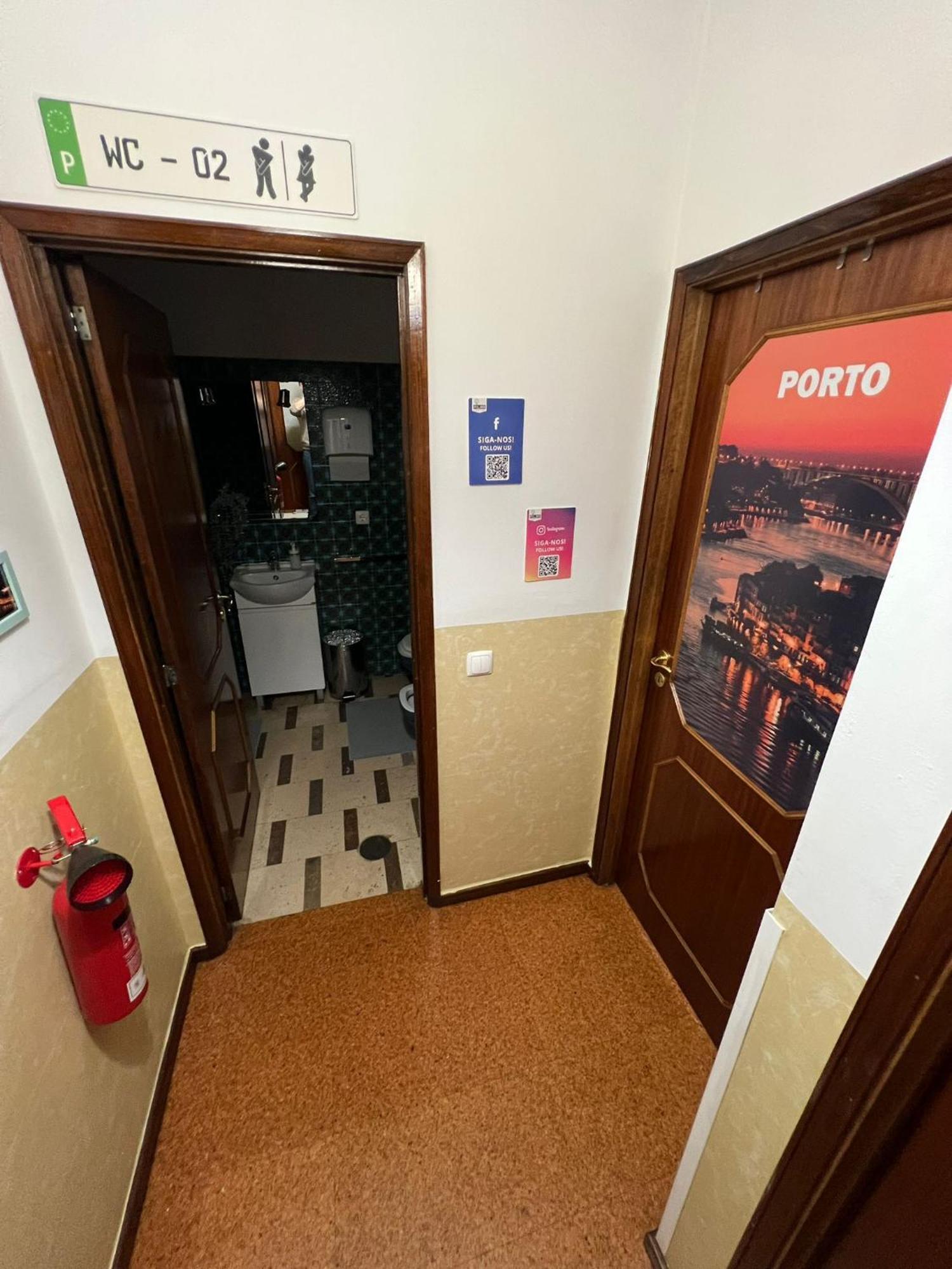 Pilar Hostel - Rua De Santa Catarina - Porto Ngoại thất bức ảnh