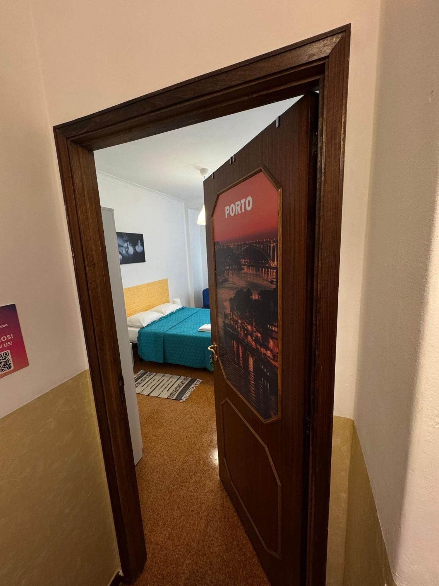 Pilar Hostel - Rua De Santa Catarina - Porto Ngoại thất bức ảnh
